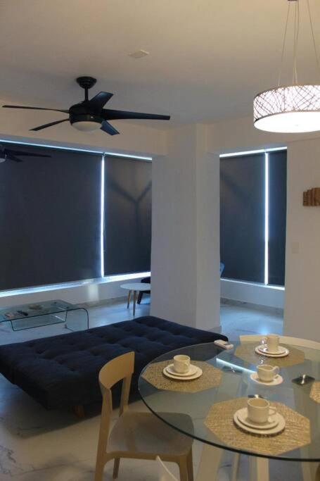 Beach Front Renewed Apartment แคนคูน ภายนอก รูปภาพ