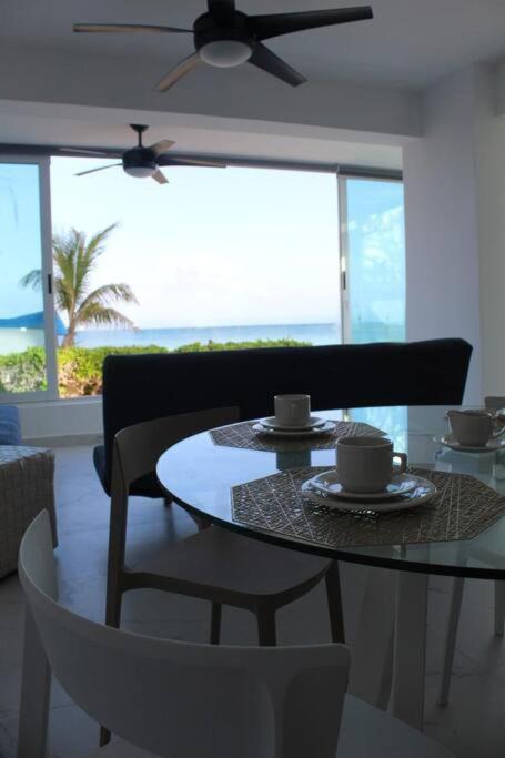 Beach Front Renewed Apartment แคนคูน ภายนอก รูปภาพ